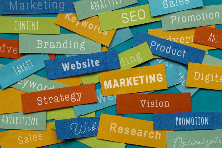 Marketing digital para pymes: SEO, redes y publicidad Marketing digital para pymes: SEO, redes y publicidad