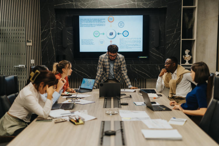 Asesoría y mentoría: ¿en qué se diferencian? Asesoría y mentoría: ¿en qué se diferencian?