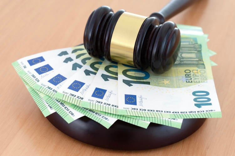 Las cláusulas que pueden salvar tu negocio (y casi nadie incluye en sus contratos) Las cláusulas que pueden salvar tu negocio (y casi nadie incluye en sus contratos)