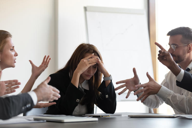 discusiones en el trabajo