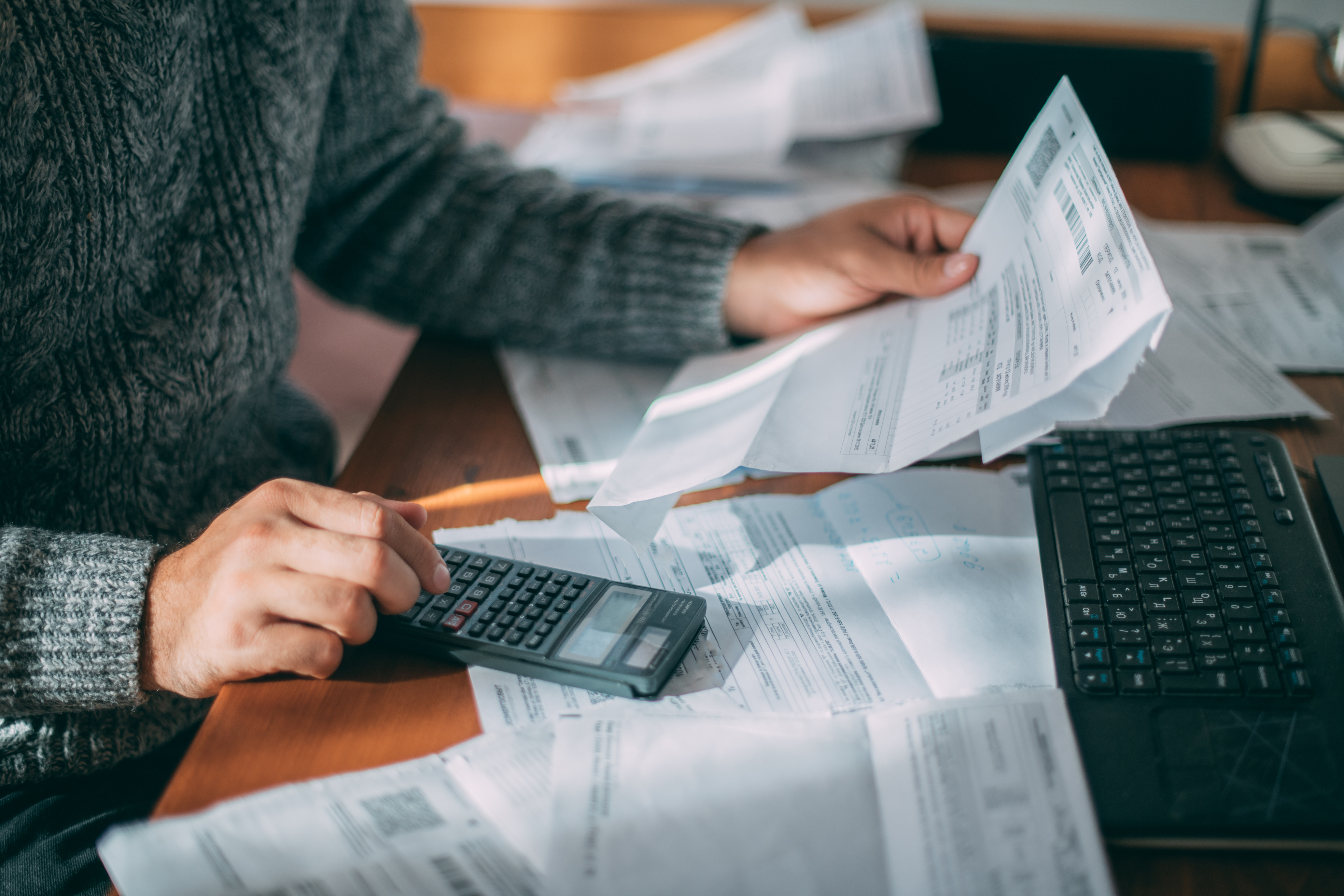 Factura electrónica obligatoria para autónomos y pequeñas empresas: todas las claves