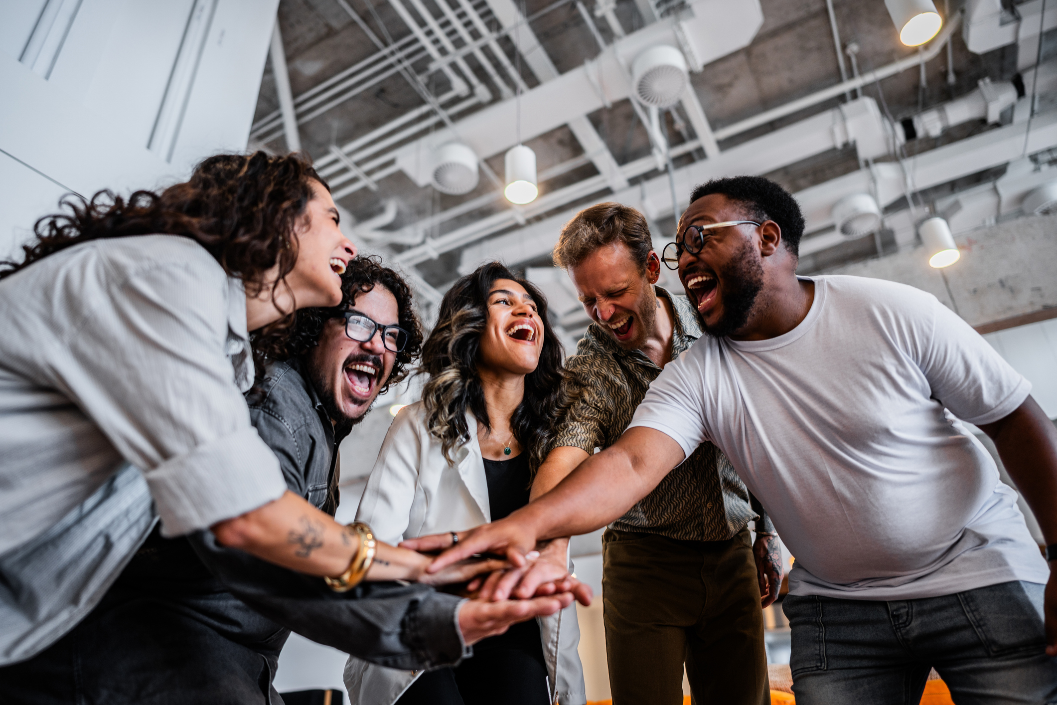 Cultura empresarial moderna: comunicaci&oacute;n, liderazgo y bienestar