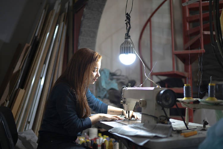 Consejos, oportunidades y retos para la mujer emprendedora en el contexto tecnológico de startups Consejos, oportunidades y retos para la mujer emprendedora en el contexto tecnológico de startups