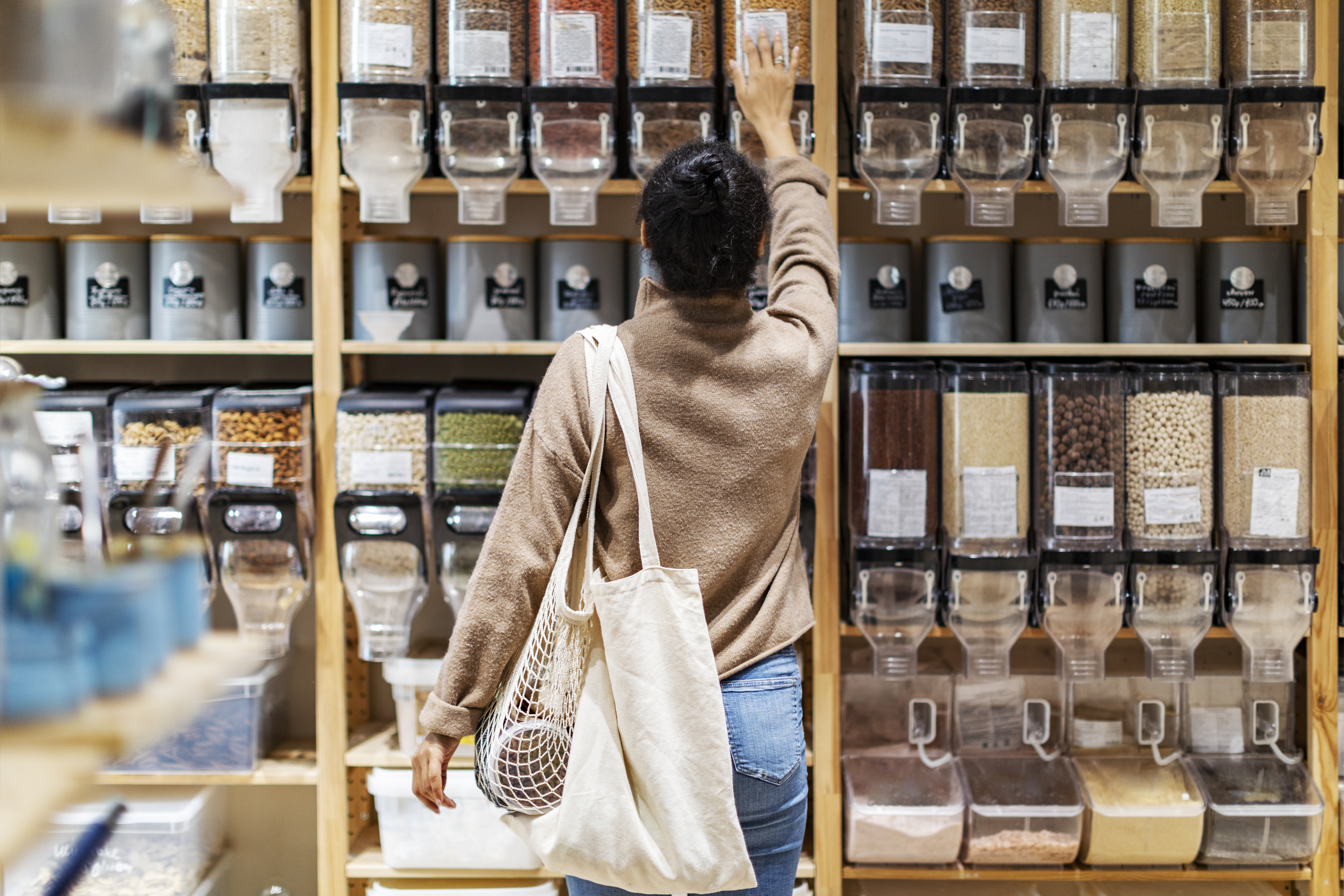 Qu&eacute; es la econom&iacute;a circular en empresa: ventajas y desventajas
