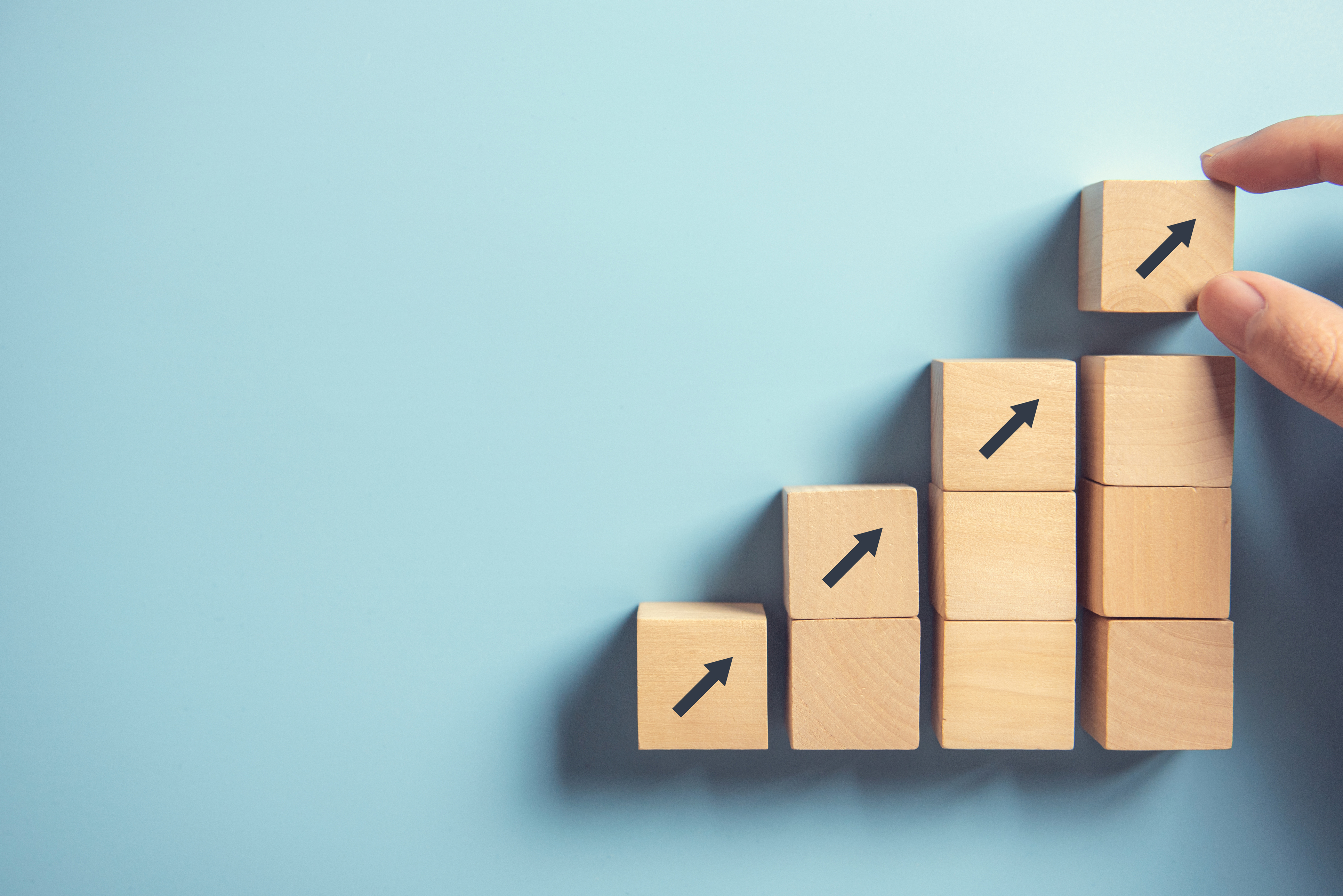 Gesti&oacute;n empresarial: desde liderazgo hasta crecimiento sostenible