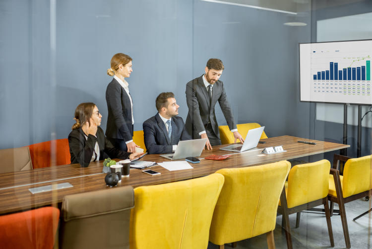 La mejor forma de llegar al consenso: el facilitador en equipos pequeños La mejor forma de llegar al consenso: el facilitador en equipos pequeños