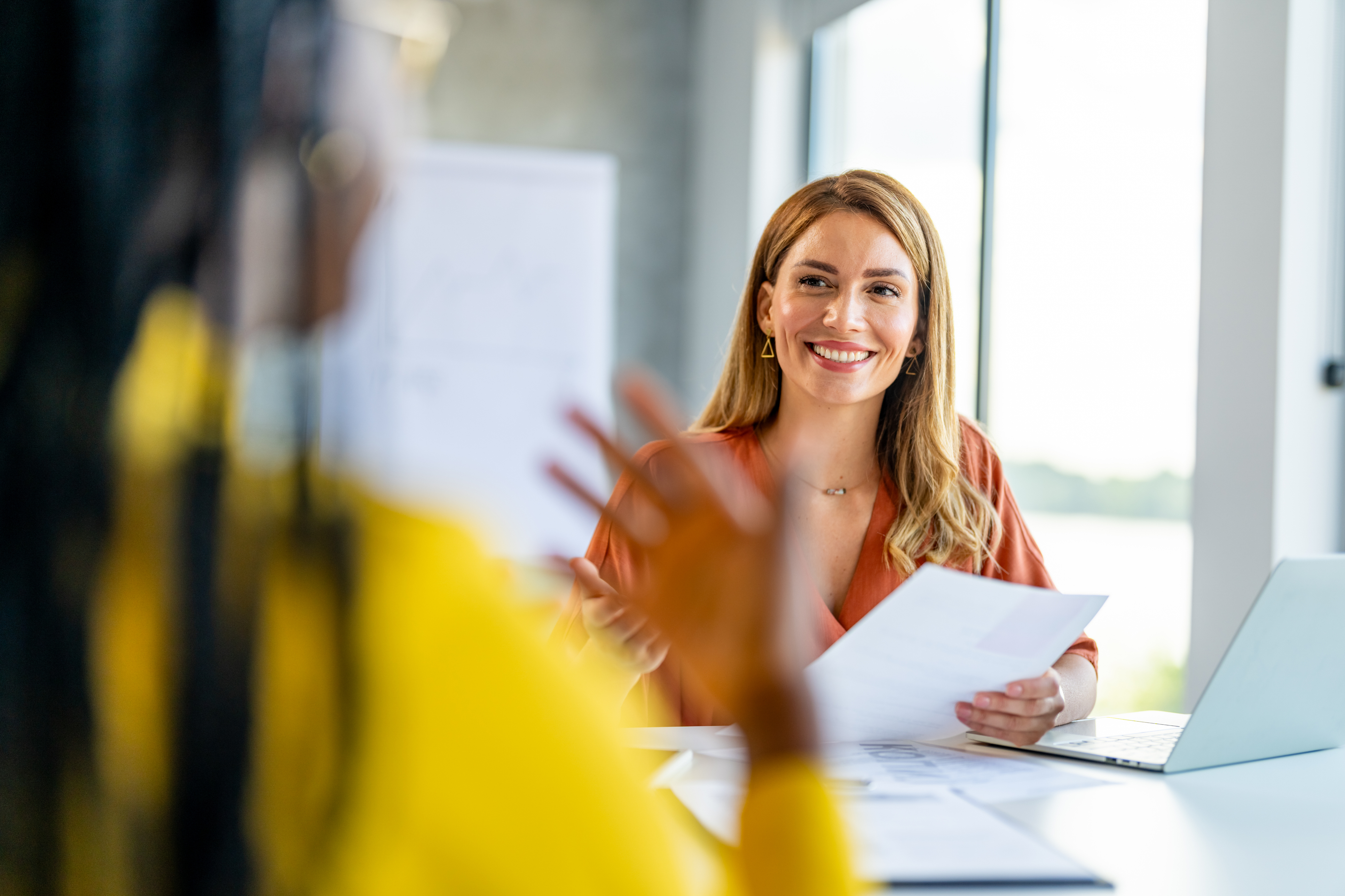 Cómo crear ofertas de empleo que realmente atraigan candidatos