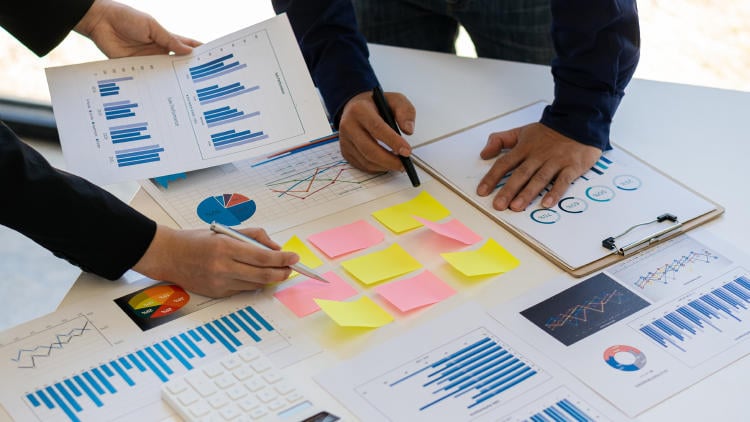 Ad Hoc: ¿cómo puede ayudarte a recopilar datos en tu empresa? Ad Hoc: ¿cómo puede ayudarte a recopilar datos en tu empresa?