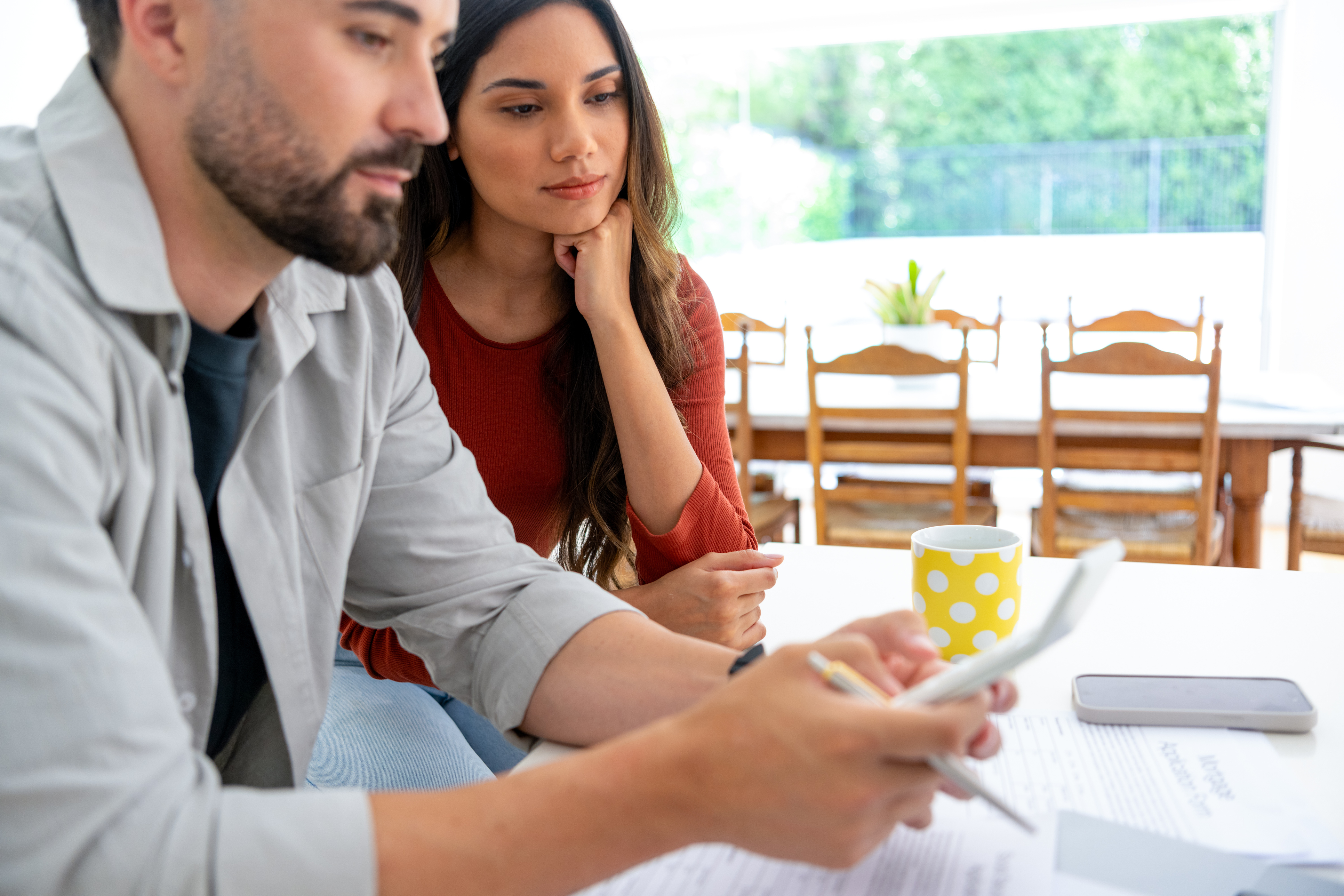 Día Mundial del Ahorro: cómo ordenar las suscripciones digitales de tu negocio