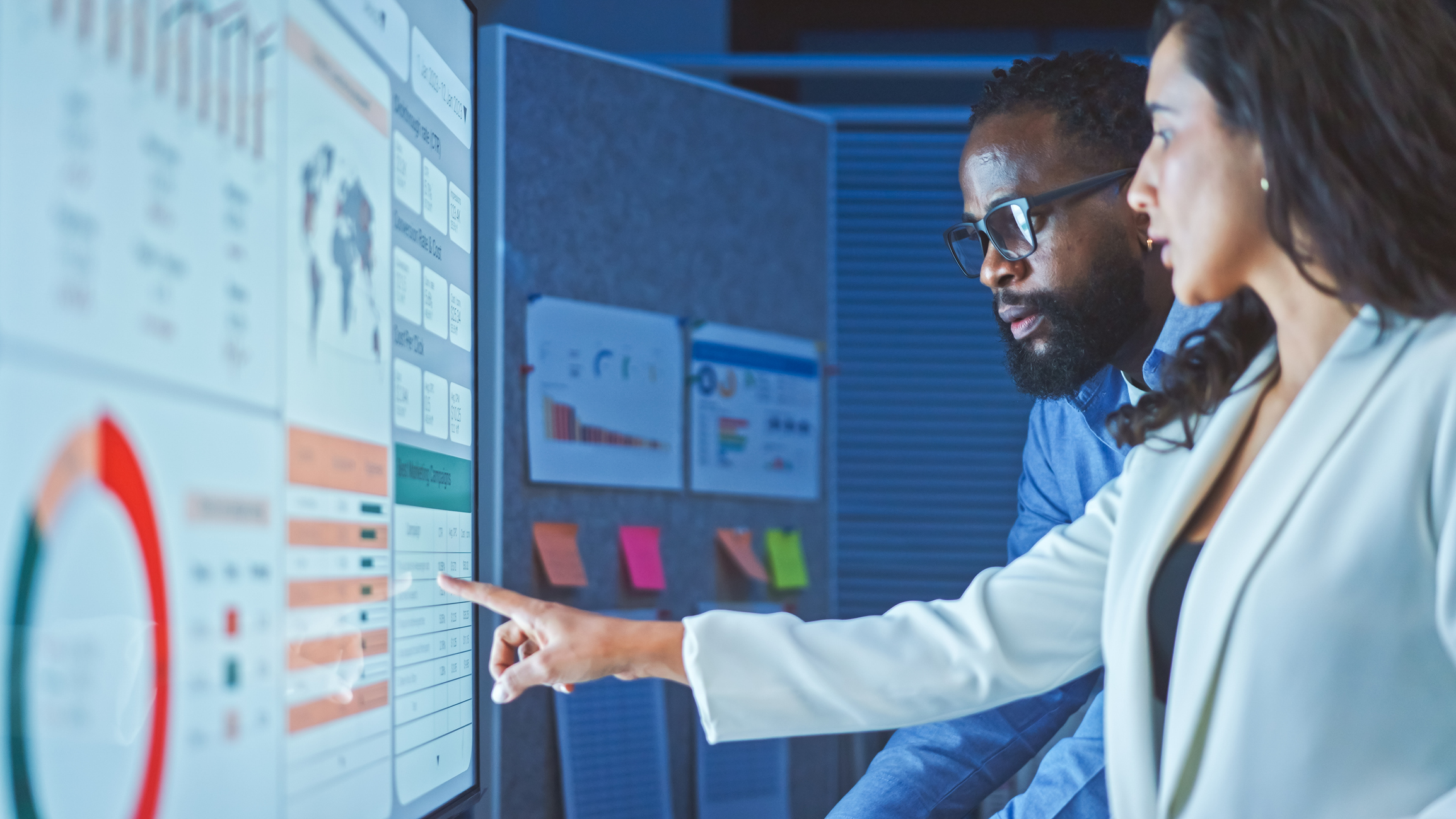 Cómo usar el análisis de competencia en la toma de decisiones