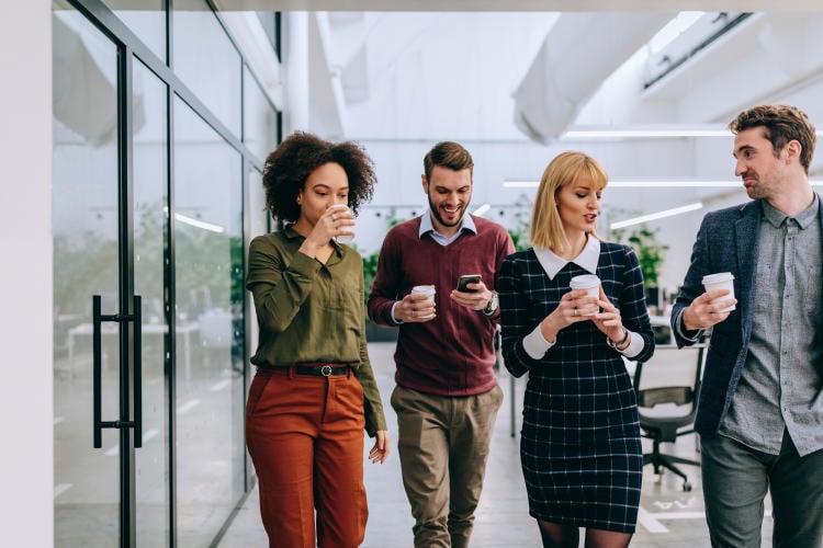 Lo mejor de los dos mundos: la eficiencia del teletrabajo híbrido Lo mejor de los dos mundos: la eficiencia del teletrabajo híbrido