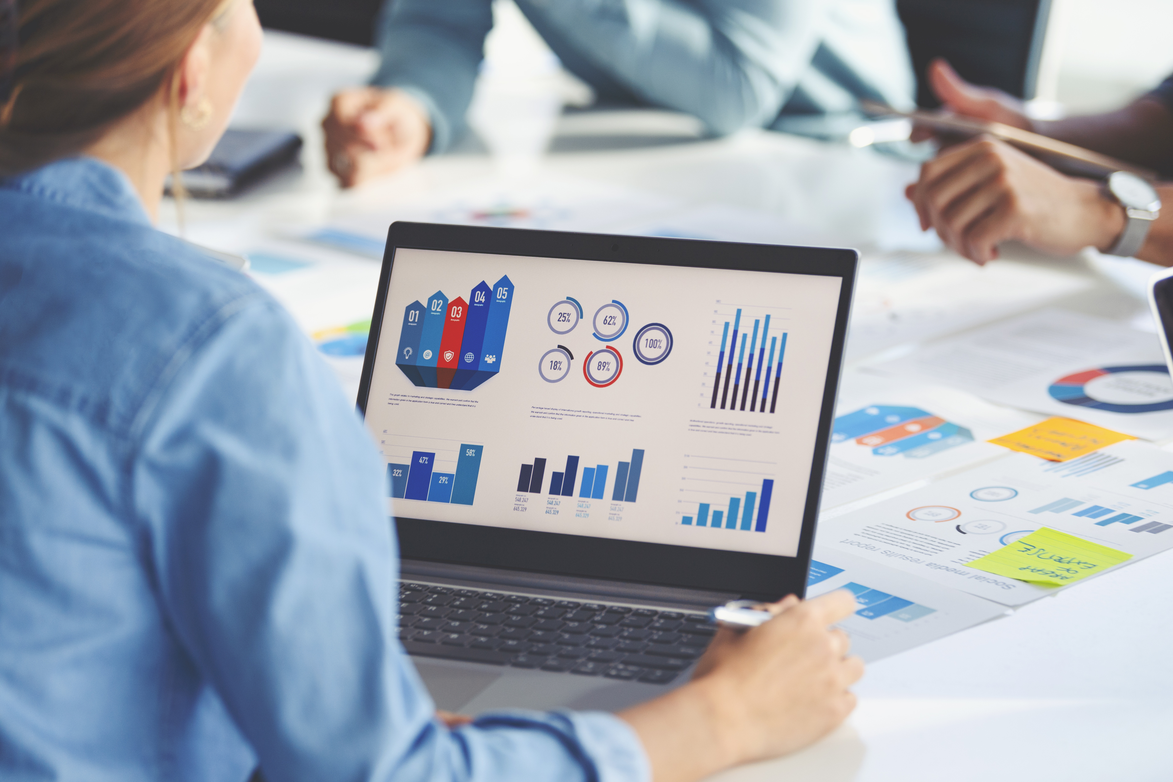 ¿Y si tu empresa no necesita oficina? Guía para pasar a full remoto sin morir en el intento